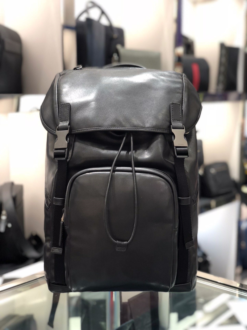 Pra*a backpacks